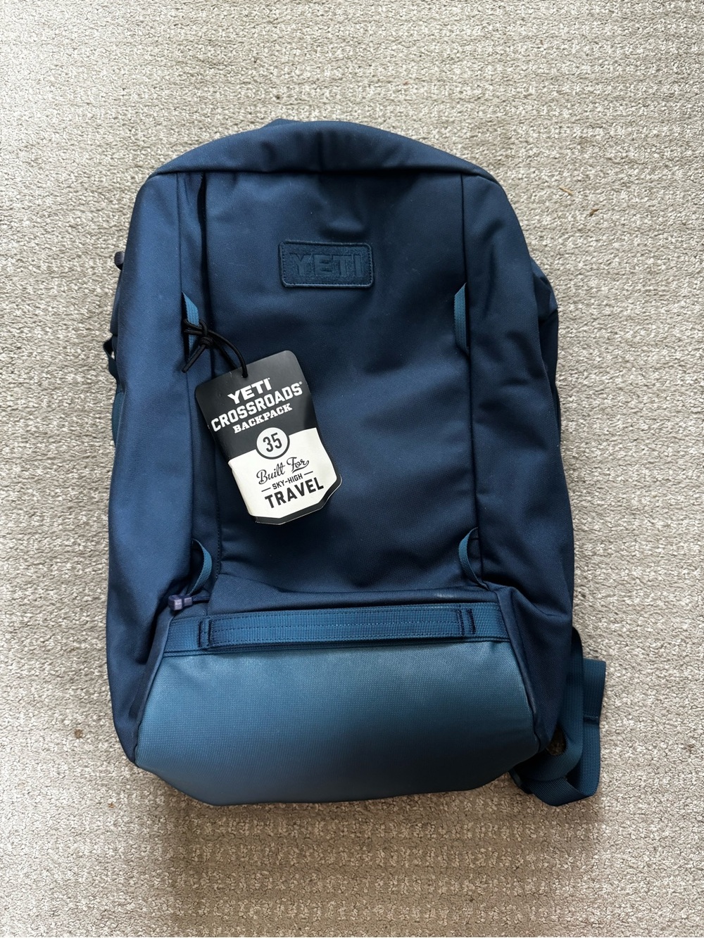 Yeti Crossroads 35L Backpack in Navy Blue
